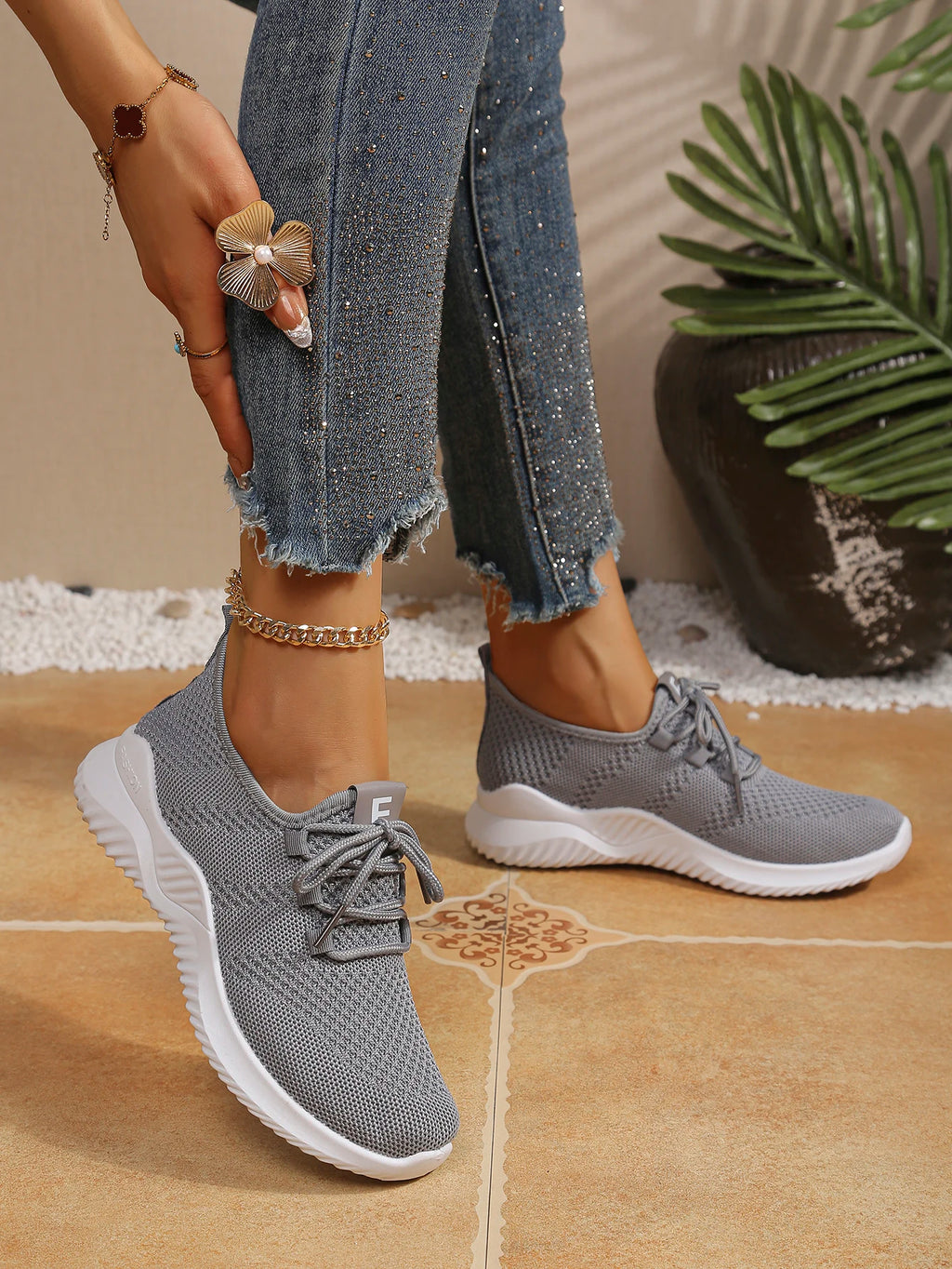 Lightweight Mesh Sneakers